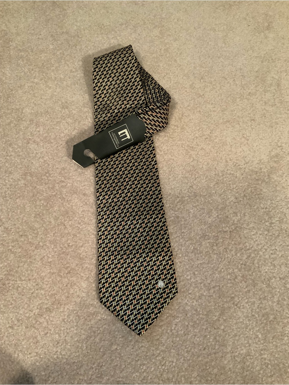 Luxurious Black and Gold Patterned Silk Tie by Alfred Dunhill